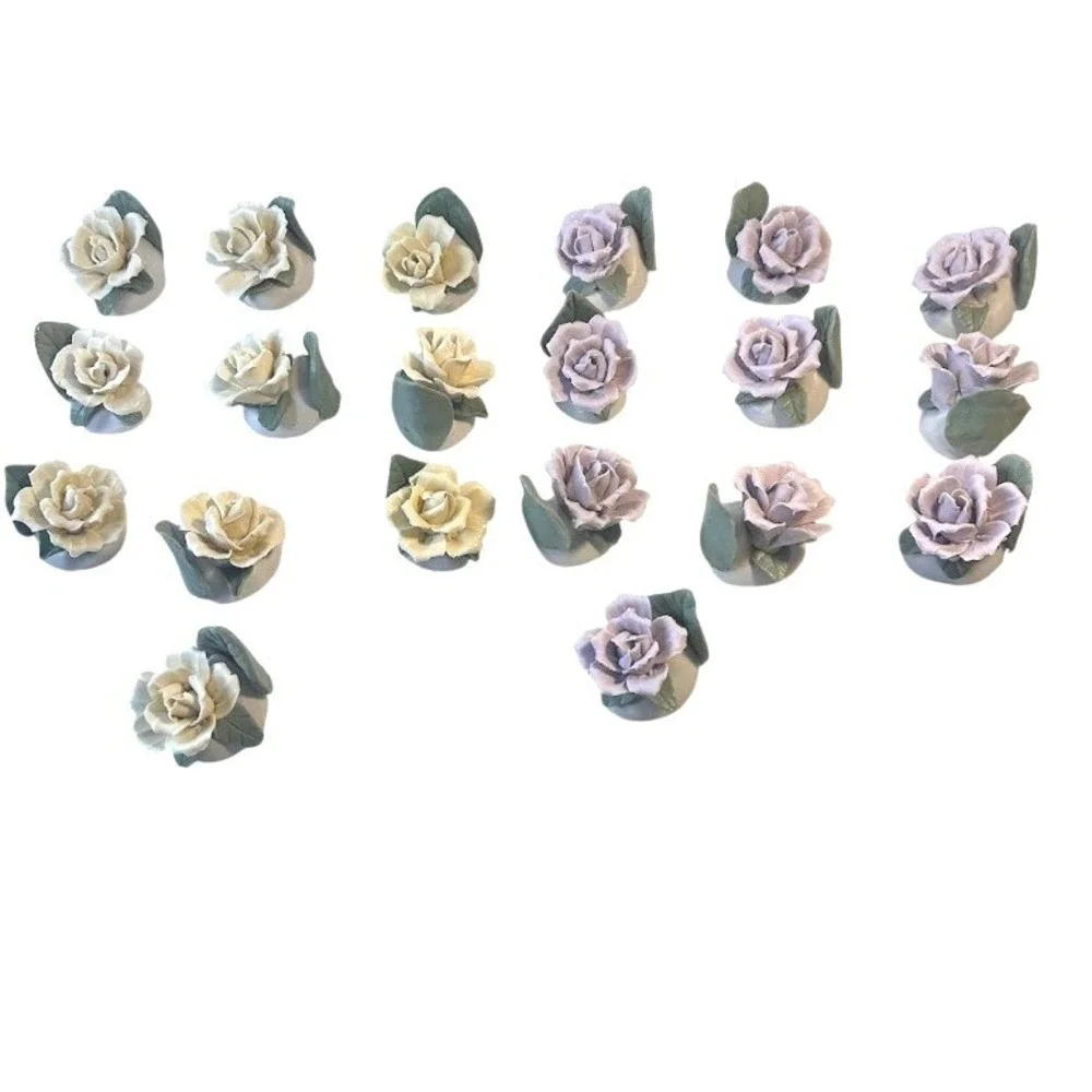 Set of 20 Vitge.Porcelain Flower Wedding Table Card Holders Lavender Cream Roses